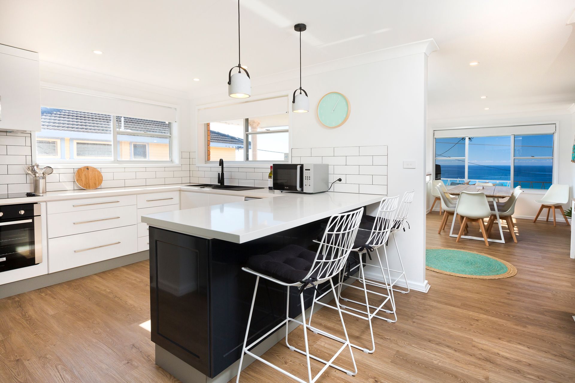 Aqua Palm Forster Holiday Rentals by Pacific Coast Holidays