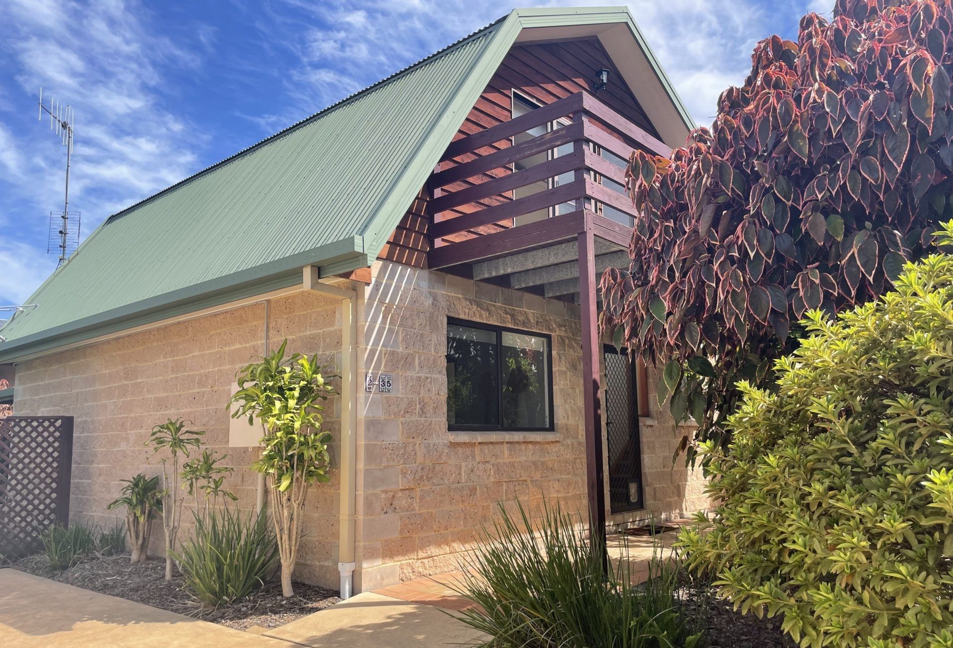 Verano Forster Holiday Rentals by Pacific Coast Holidays